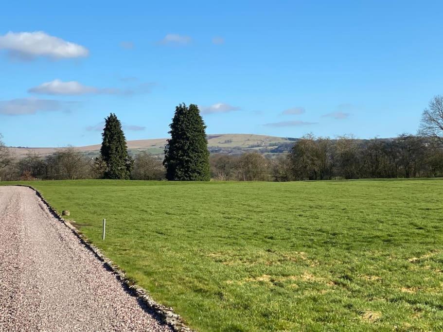 North Cottage Marlfields Hall, Stunning Location Adlington エクステリア 写真